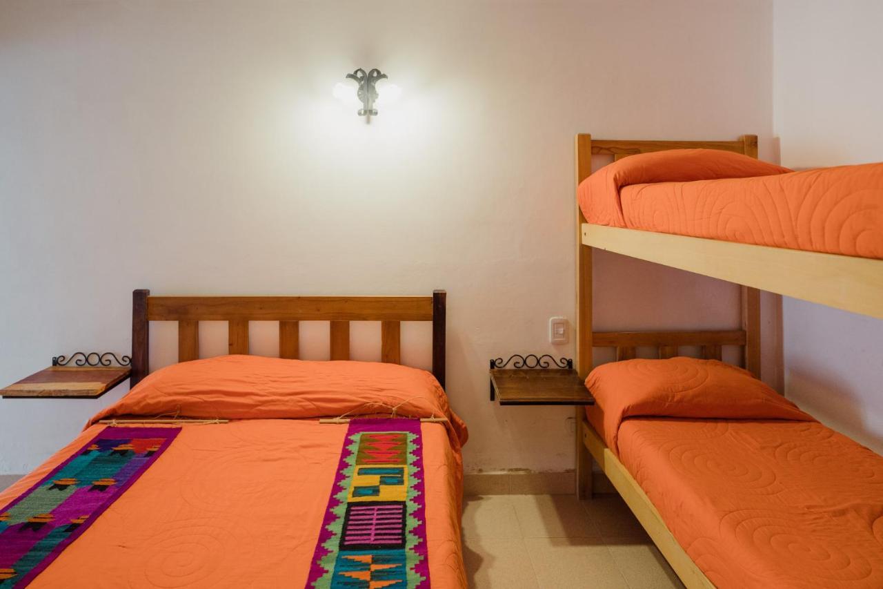 Aires De Cafayate Hostel Exterior photo