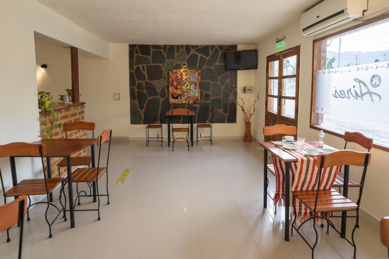 Aires De Cafayate Hostel Exterior photo