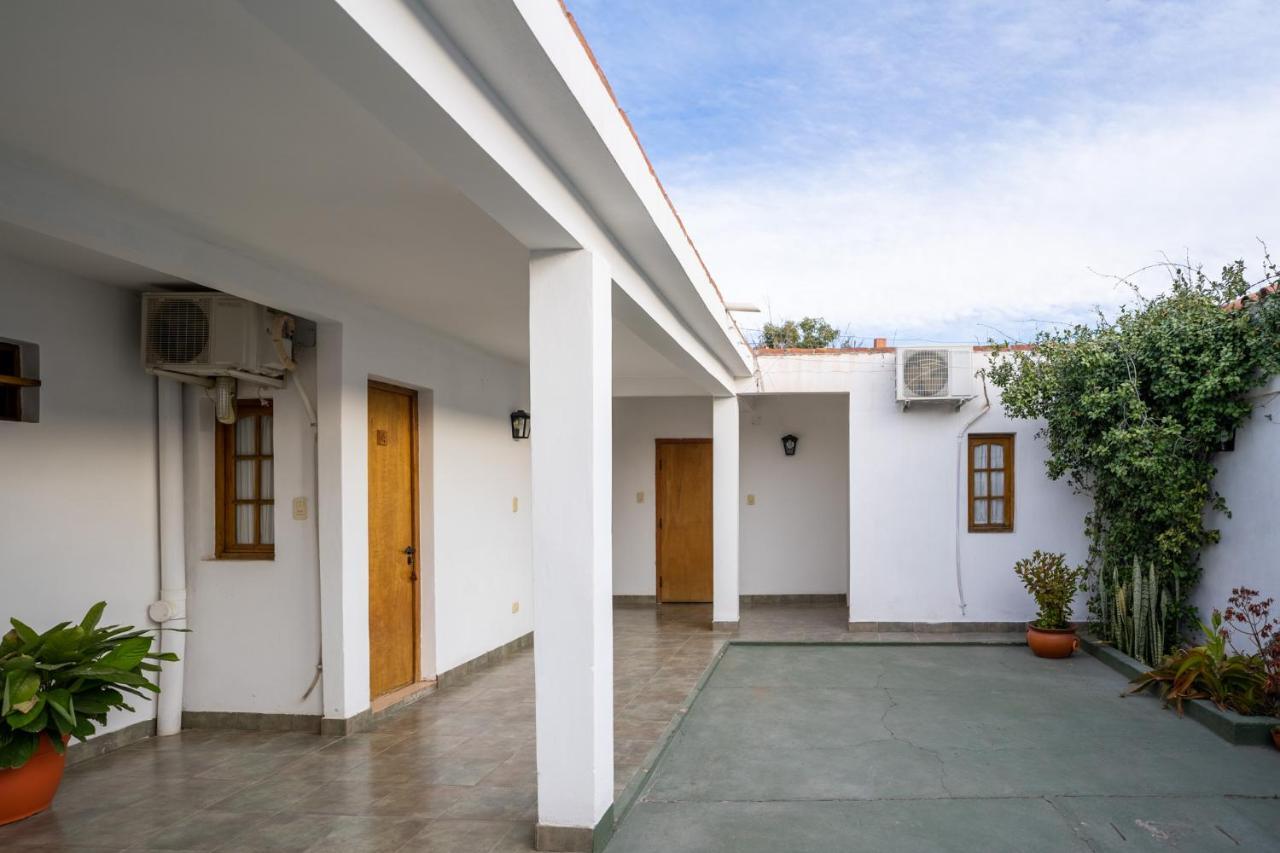 Aires De Cafayate Hostel Exterior photo